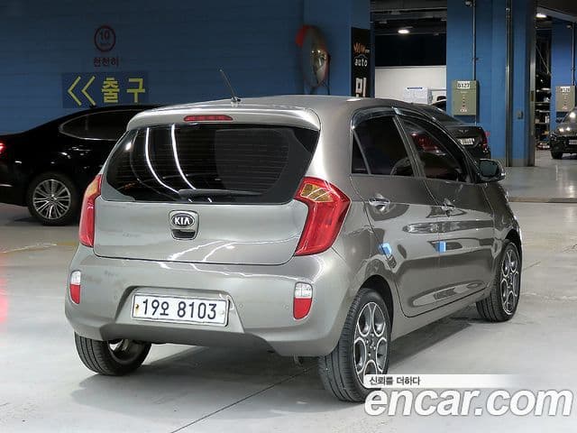 Kia All New Morning Luxury, 2013 16