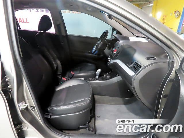 Kia All New Morning Luxury, 2013 9