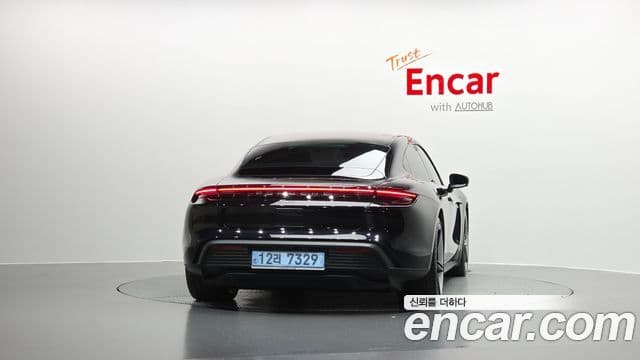 Porsche 타이칸 базовый, 2022 4