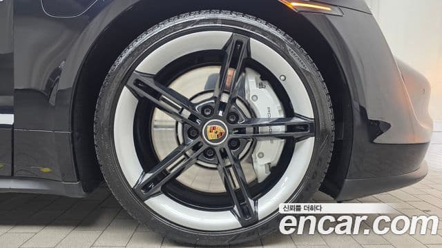 Porsche 타이칸 базовый, 2022 все фото