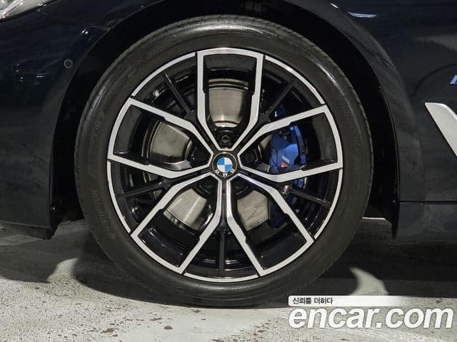 BMW 5시리즈 (G30) 530i M Sport, 2023 все фото