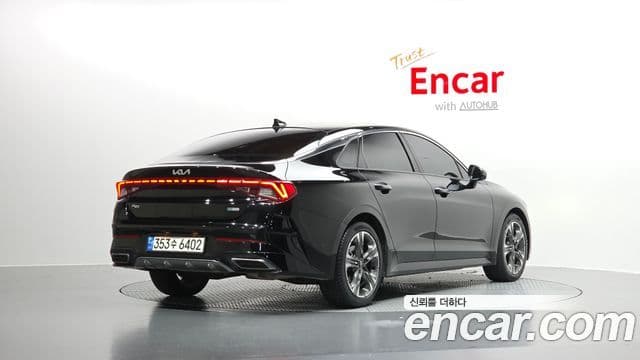 Kia K5 гибрид 3세대 Signature, 2022 2