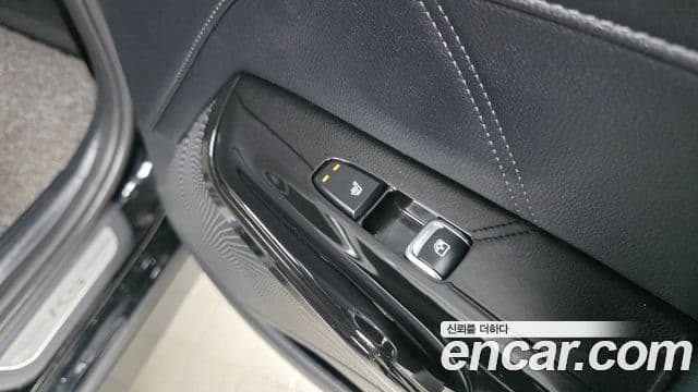 Kia K5 гибрид 3세대 Signature, 2022 18