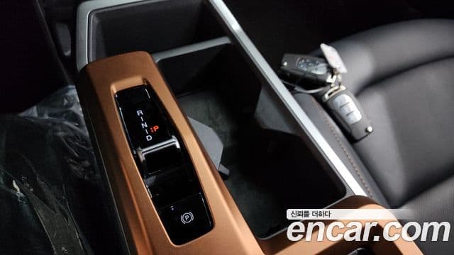 KG모빌리티(SsangYong) Torres EVX E7, 2024 9