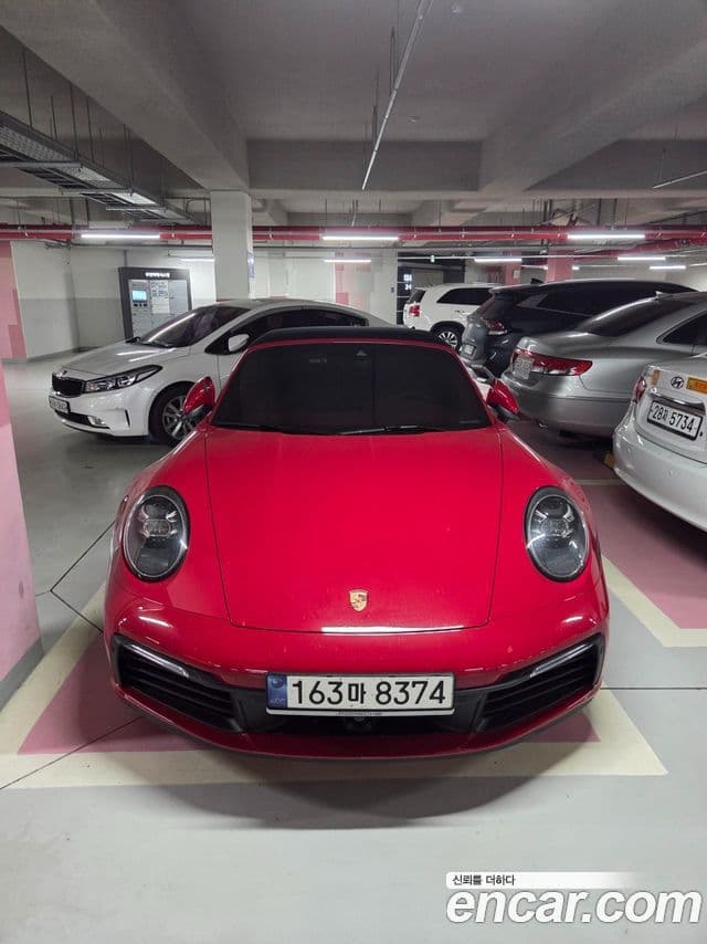 Porsche 911 (992) Carrera 4 кабриолет, 2024 2