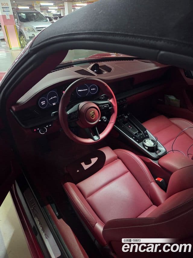 Porsche 911 (992) Carrera 4 кабриолет, 2024 все фото