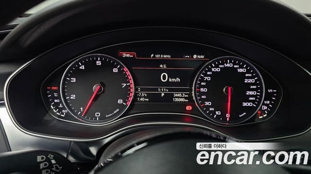 Audi New A6 C7, 2013 8