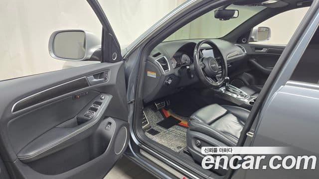 Audi SQ5 8R, 2014 10