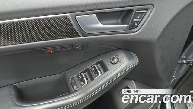 Audi SQ5 8R, 2014 17