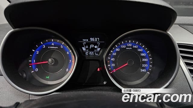 Hyundai The / новый New Avante 1.6 LPi Smart, 2016 8