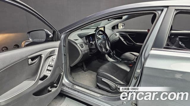 Hyundai The / новый New Avante 1.6 LPi Smart, 2016 10