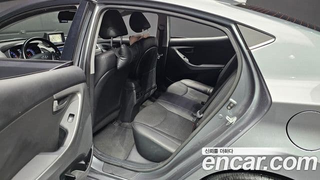 Hyundai The / новый New Avante 1.6 LPi Smart, 2016 12