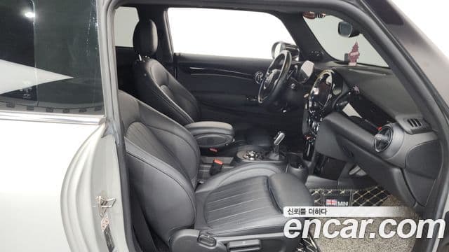 Mini Cooper S 3세대, 2022 11