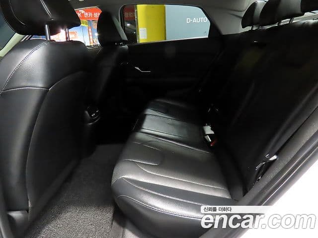 Hyundai Avante (CN7) Inspiration, 2021 17