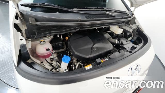 Hyundai Staria Modern, 2023 6