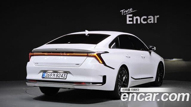 Kia The / новый New K8 гибрид Signature, 2025 2