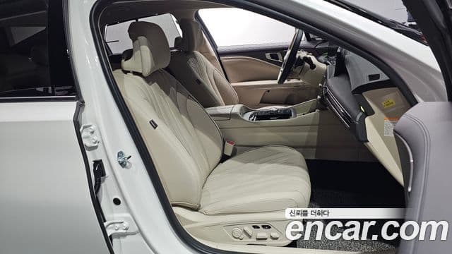 Kia The / новый New K8 гибрид Signature, 2025 10