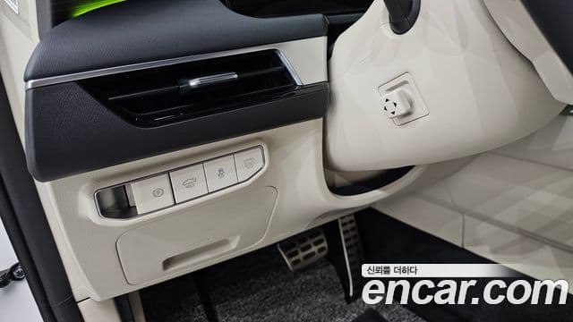 Kia The / новый New K8 гибрид Signature, 2025 12