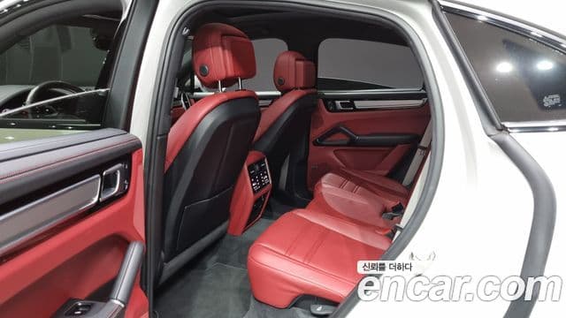 Porsche Cayenne (PO536) 3.0 купе Platinum Edition, 2022 12