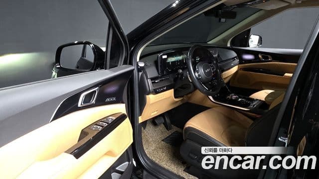 Kia Carnival 4세대 Signature, 2022 10