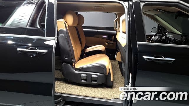 Kia Carnival 4세대 Signature, 2022 12