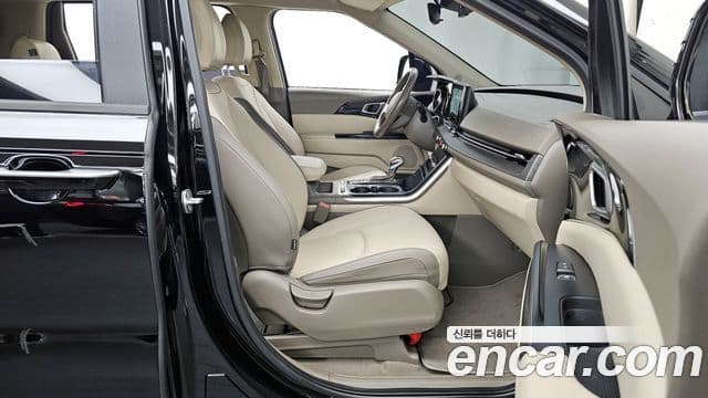 Kia Carnival 4세대 Prestige, 2022 11