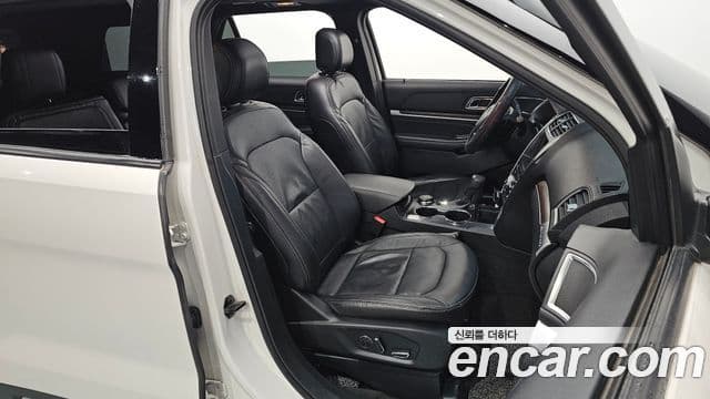 Ford Explorer 5세대, 2017 10