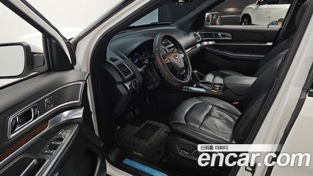 Ford Explorer 5세대, 2017 11