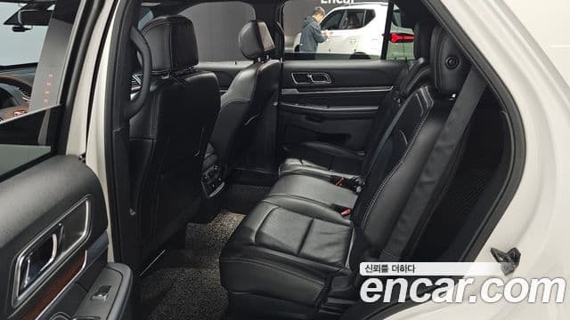 Ford Explorer 5세대, 2017 12