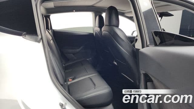 Tesla модель Y Long Range, 2022 12