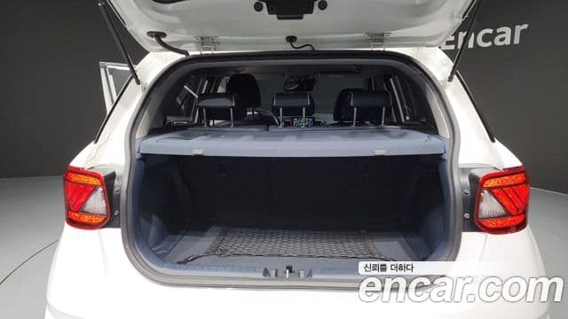 Hyundai Venue 1.6 Flux, 2022 20