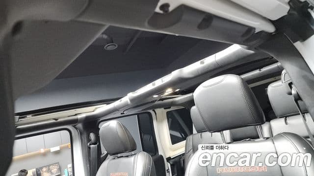Jeep Wrangler (JL) 2.0 Rubicon Power top 4도어, 2020 17