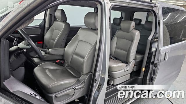 Hyundai Grand Starex Smart, 2018 11