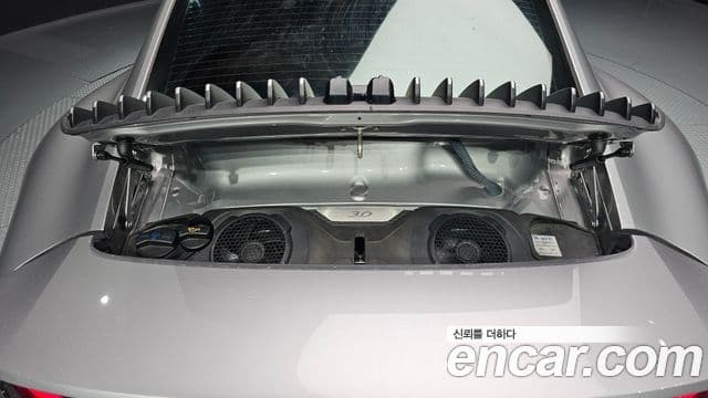 Porsche 911 (992) Carrera 4, 2020 6