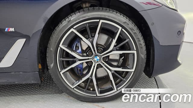 BMW 5시리즈 (G30) 530i xDrive M Sport, 2022 все фото