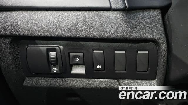 Renault Korea(Samsung) 뉴SM3 SE чёрный, 2011 14