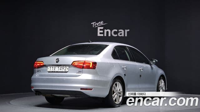 Volkswagen New Jetta 6세대, 2015 2
