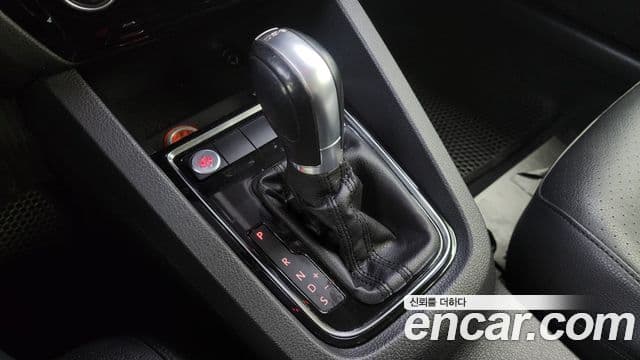 Volkswagen New Jetta 6세대, 2015 9