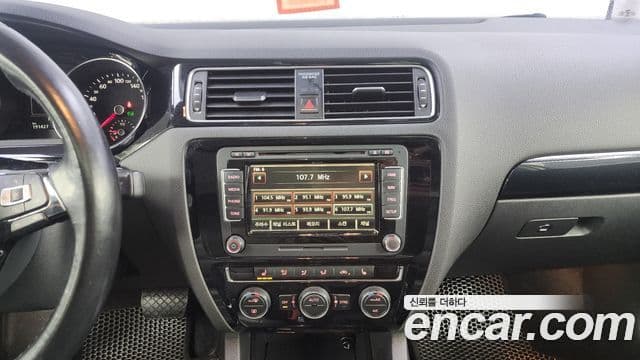 Volkswagen New Jetta 6세대, 2015 14