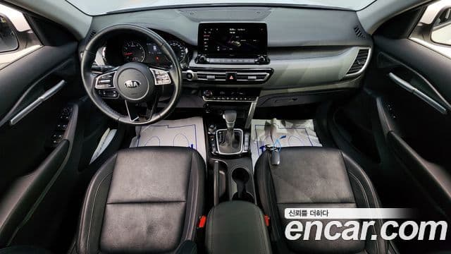 Kia Seltos Trendy, 2021 4