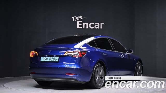 Tesla модель 3 Standard Range Plus RWD, 2020 2