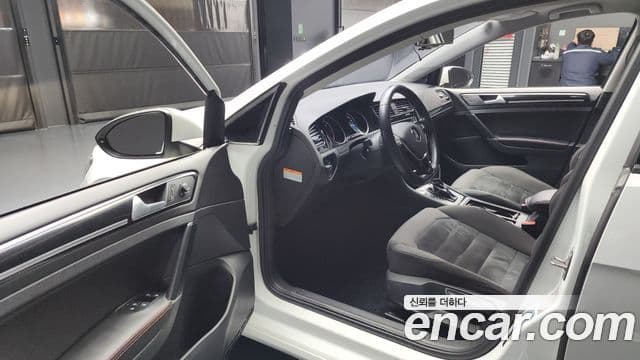 Volkswagen Гольф 7세대, 2016 10