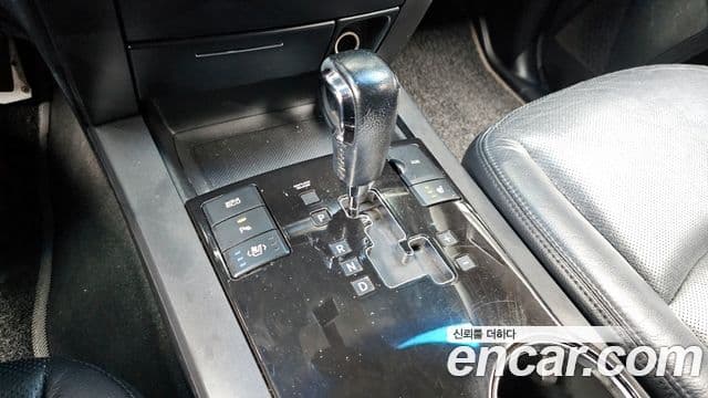 Kia Mohave 4WD QV300, 2012 9