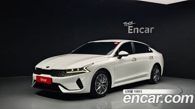 Kia K5 гибрид 3세대 Signature, 2020 1