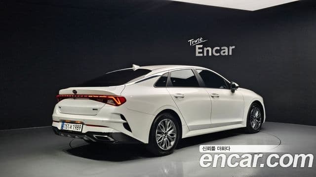 Kia K5 гибрид 3세대 Signature, 2020 2