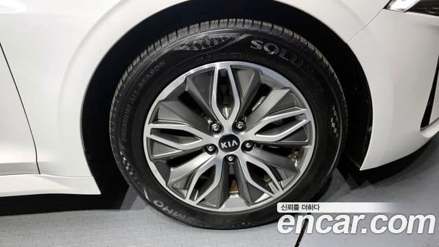 Kia K5 гибрид 3세대 Signature, 2020 все фото