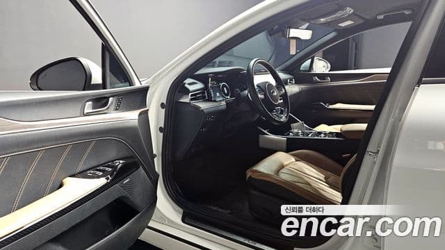 Kia K5 гибрид 3세대 Signature, 2020 12