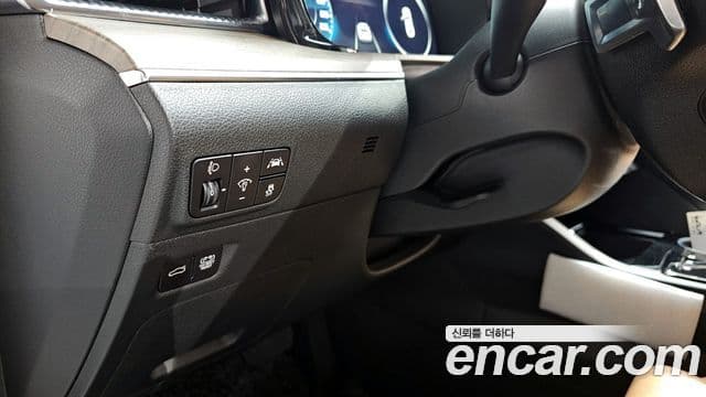 Kia K5 гибрид 3세대 Signature, 2020 14