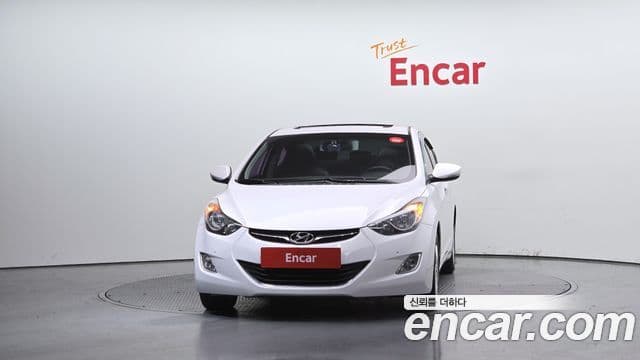 Hyundai Avante MD Modern, 2013 3