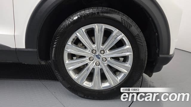 Ford Explorer 6세대 2.3 Limited 4WD, 2022 все фото